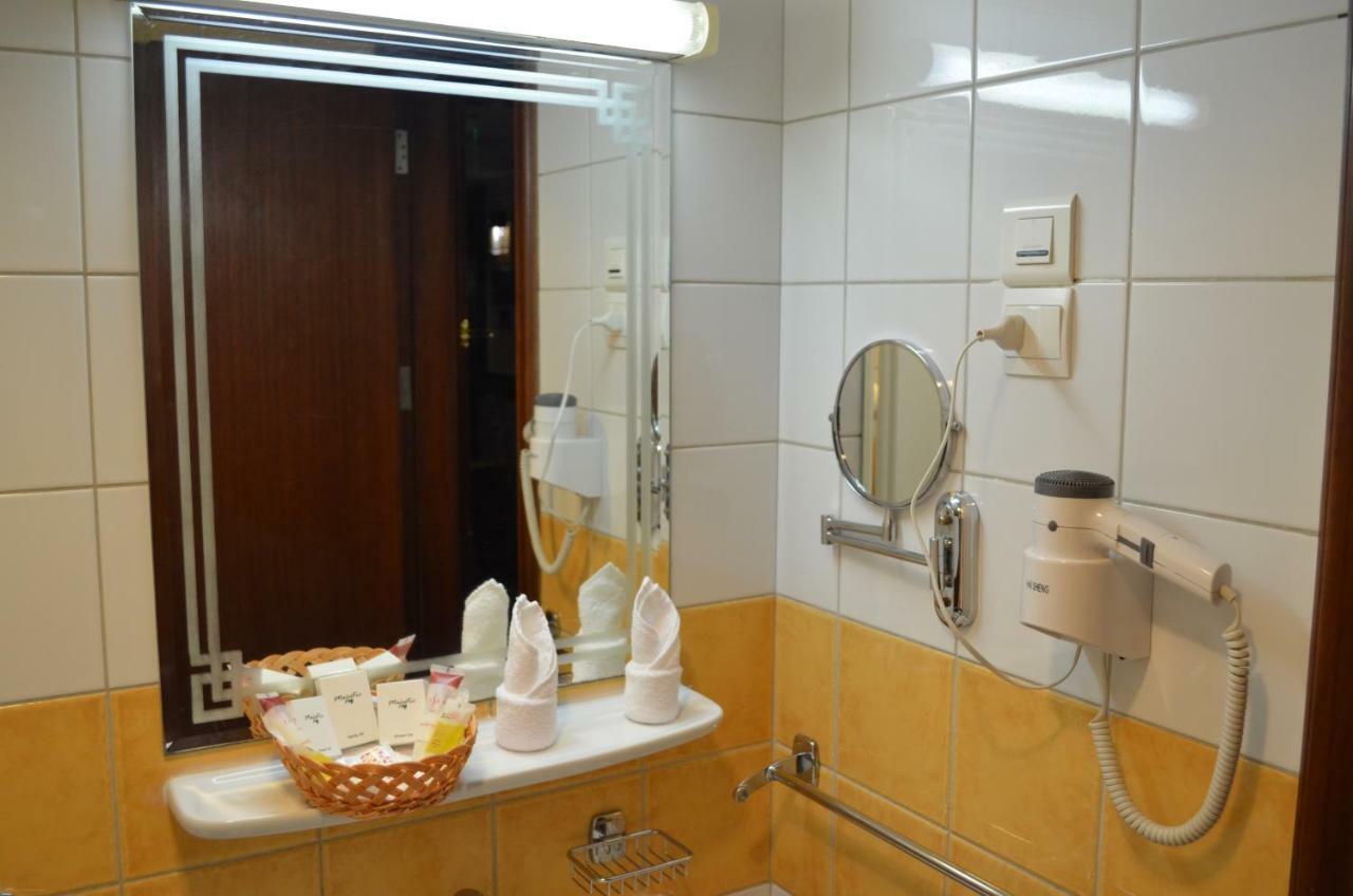 Rotana Al Mesk Hotel Medyna Zewnętrze zdjęcie